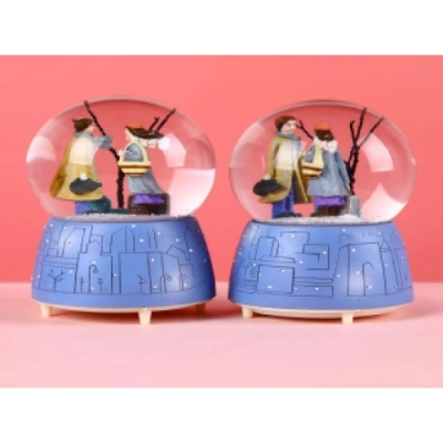 HERŞEYTREND IŞIKLI MÜZIKLI KAR KÜRESI ORTA BOY