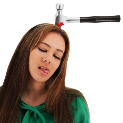 Litae Trend Kafaya Saplanmış Kahverengi Saplı Çekiç Şaka Tacı