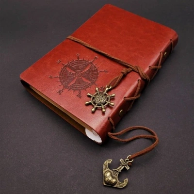 HERŞEYTREND  Kahverengi Pusula Temalı Deri Defter