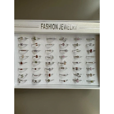 HERŞEYTREND 48li Taşlı Yüzük - Gümüş