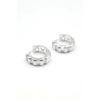 HERŞEYTREND Taşlı Halka Küpe - Gümüş