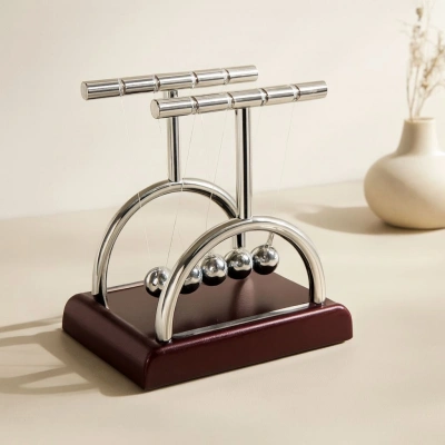 Masaüstü Newton Denge Topu (Küçük)