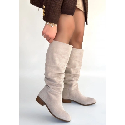 HERŞEYTREND Winda Bej Süet Körüklü Topuklu Çizme