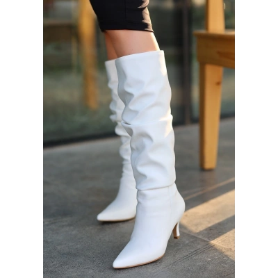 HERŞEYTREND Zelya Beyaz Cilt Topuklu Çizme