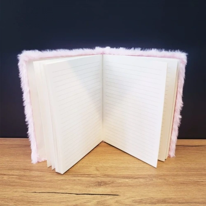 HERŞEYTREND Ayıcık Motifli Peluş Kapaklı Defter