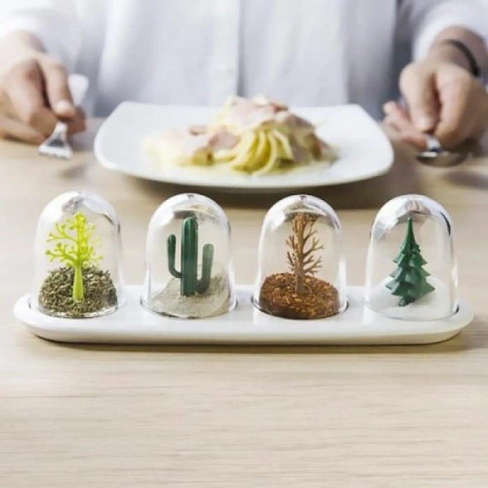 HERŞEYTREND Dört Mevsim Baharatlık - Four Seasons Spice Shakers