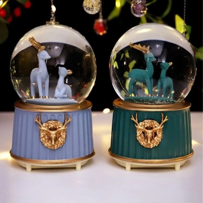 HERŞEYTREND Geyikli Büyük Boy Püskürtmeli Kar Küresi