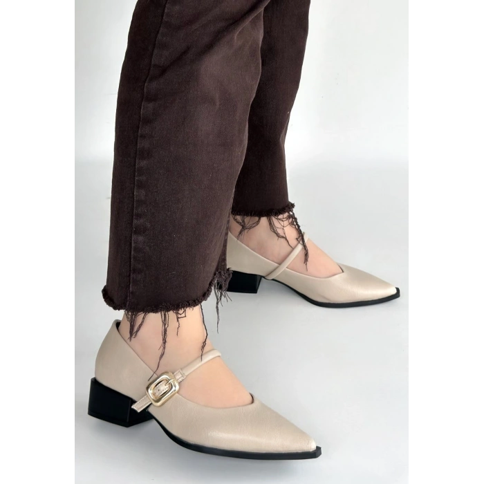 HERŞEYTREND Galye Bej Cilt Topuklu Ayakkabı