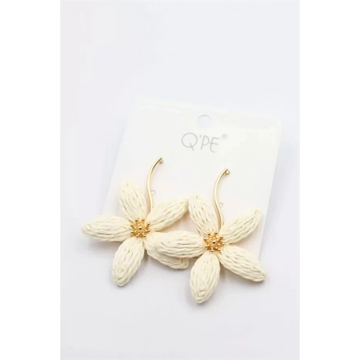 HERŞEYTREND Hasır Çiçek Küpe - Krem