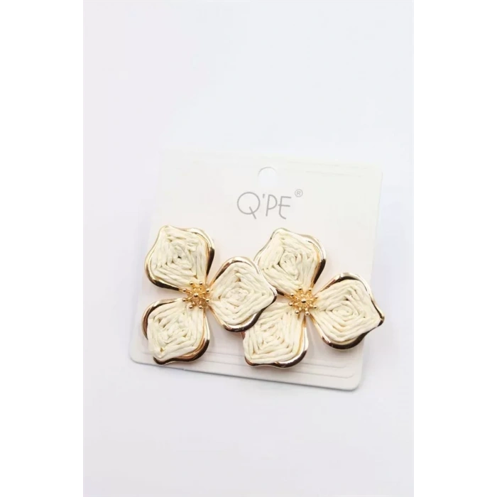 HERŞEYTREND Hasır Çiçek Küpe - Krem