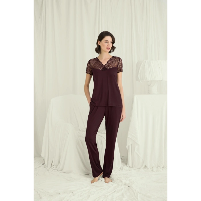 HERŞEYTREND  Kısa Kollu ve Dantelli V Yaka Pijama Takımı