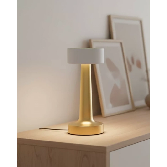 HERŞEYTREND Modern Altın Gövdeli LED Masa Lambası 3 Işık Modlu