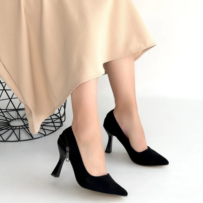 HERŞEYTREND Retta Siyah Süet Topuklu Ayakkabı