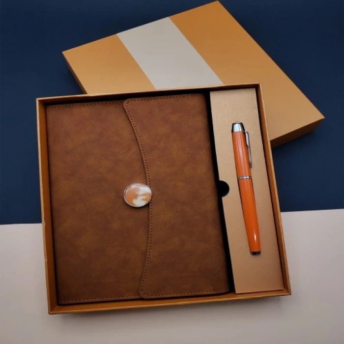 HERŞEYTREND Kutulu Defter Kalem Set