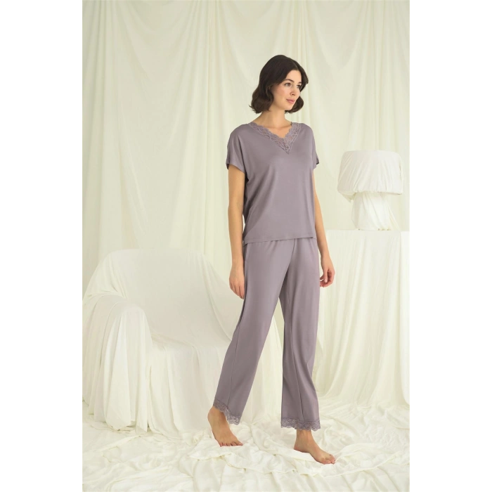 HERŞEYTREND  Kısa Kollu V Yakalı Dantelli Pijama Takımı
