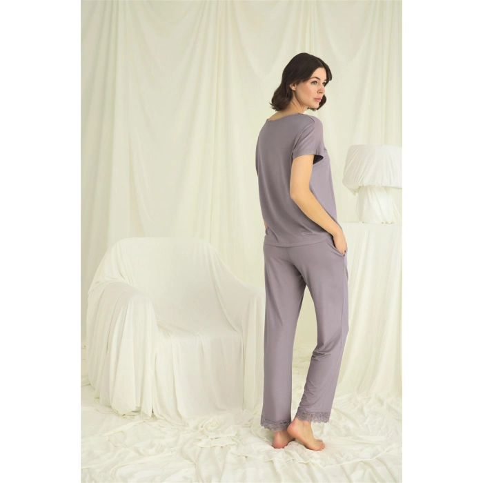 HERŞEYTREND  Kısa Kollu V Yakalı Dantelli Pijama Takımı