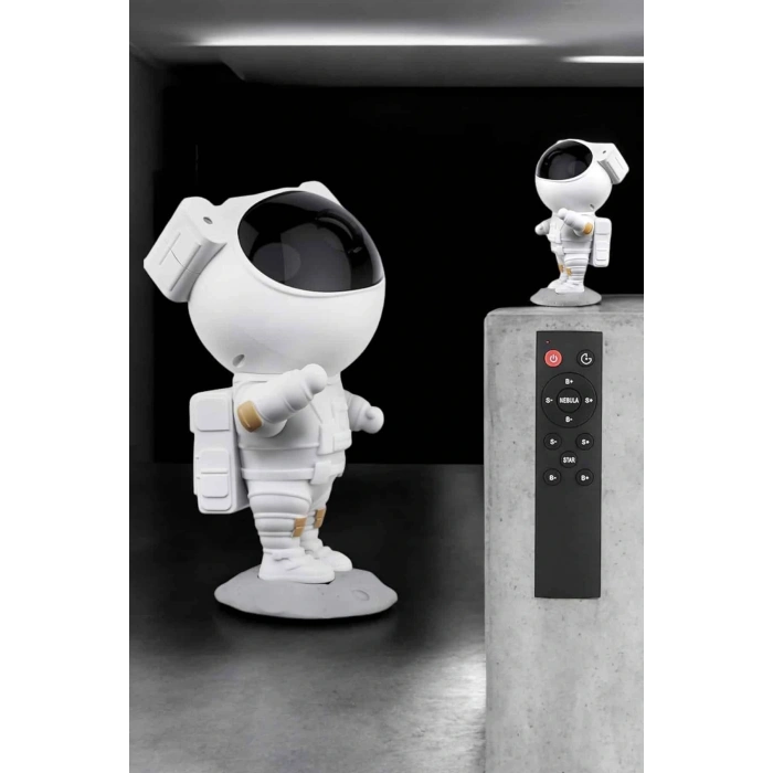 LitaeTrend Çocuklara Özel Projeksiyon Astronot Lamba Speaker Sevimli