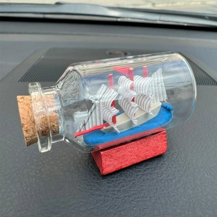 HERŞEYTREND Orta Boy Şişe İçerisinde Gemi Maketi