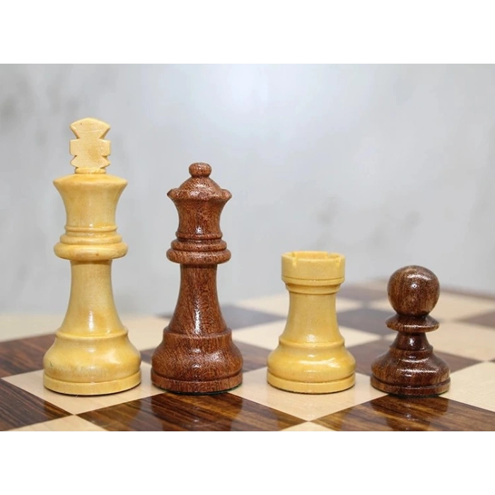 Özel Vernikli Mıknatıs Taşlı Ahşap Katlanabilir Kutulu Satranç Oyunu 17.5 Cm G221