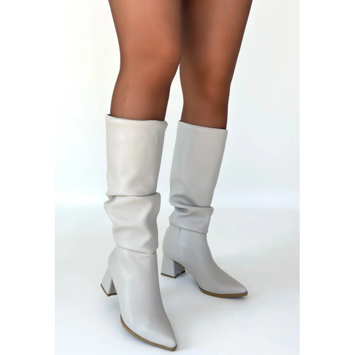 HERŞEYTREND Pitay Bej Cilt Topuklu Çizme