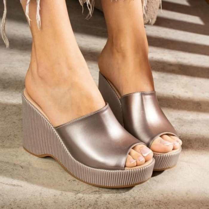 Tlay Platin Cilt Dolgu Topuk Terlik