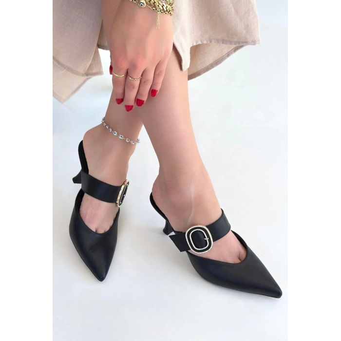 Yote Siyah Cilt Topuklu Terlik