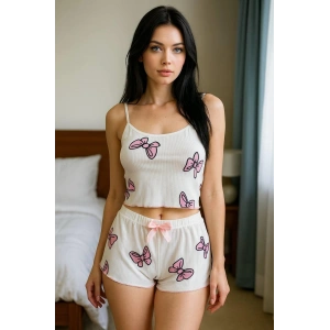 Litae Beyaz Üstüne Kelebek Desenli Askılı Şortlu Pijama Takımı