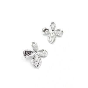 LitaeTrend Metal Yaprak Küpe - Gümüş