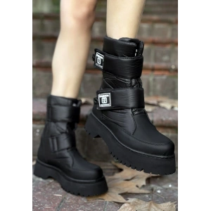 Miah Siyah Cilt Kar Botu