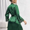 HERŞEYTREND  Özel Tasarım Dantel İşlemeli Göğüs Dekolteli Sabahlıklı 2li Yeşil Saten Gecelik Takımı