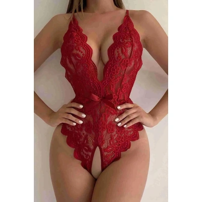 HERŞEYTREND  Kırmızı Özel Bölgesi Açık Fiyonklu Dantel Fantezi Body