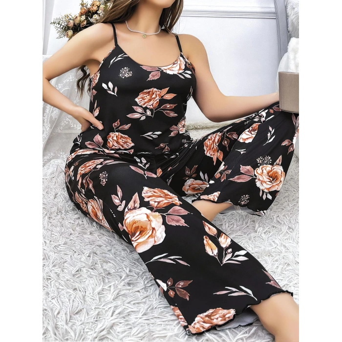 Litae Büyük Beden Siyah Üstüne Çiçek Desenli İnce Askılı 2li Pijama Takımı