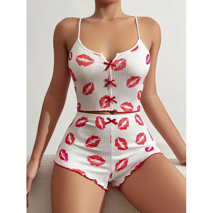 HERŞEYTREND  Dudak Desenli Şortlu Pijama Takımı
