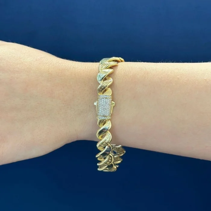 Dalgalı Gurmet 14 Ayar Altın Bileklik