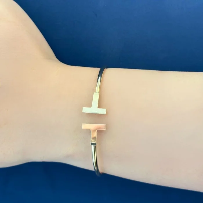 T Model 14 Ayar Altın Kelepçe