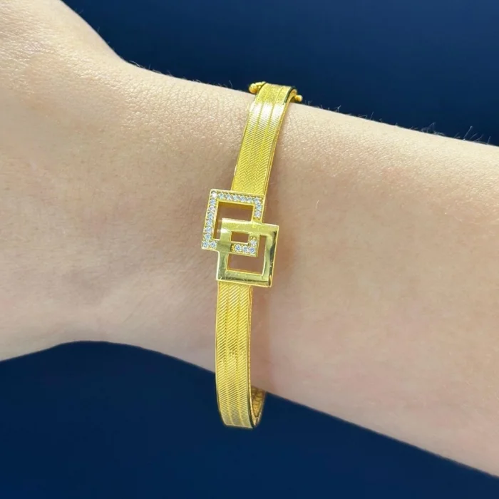 Yeni Nesil Hasır 14 Ayar Altın Kelepçe