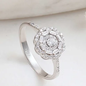 Gümüş Zirkon Taşlı Çiçek Kadın Yüzük