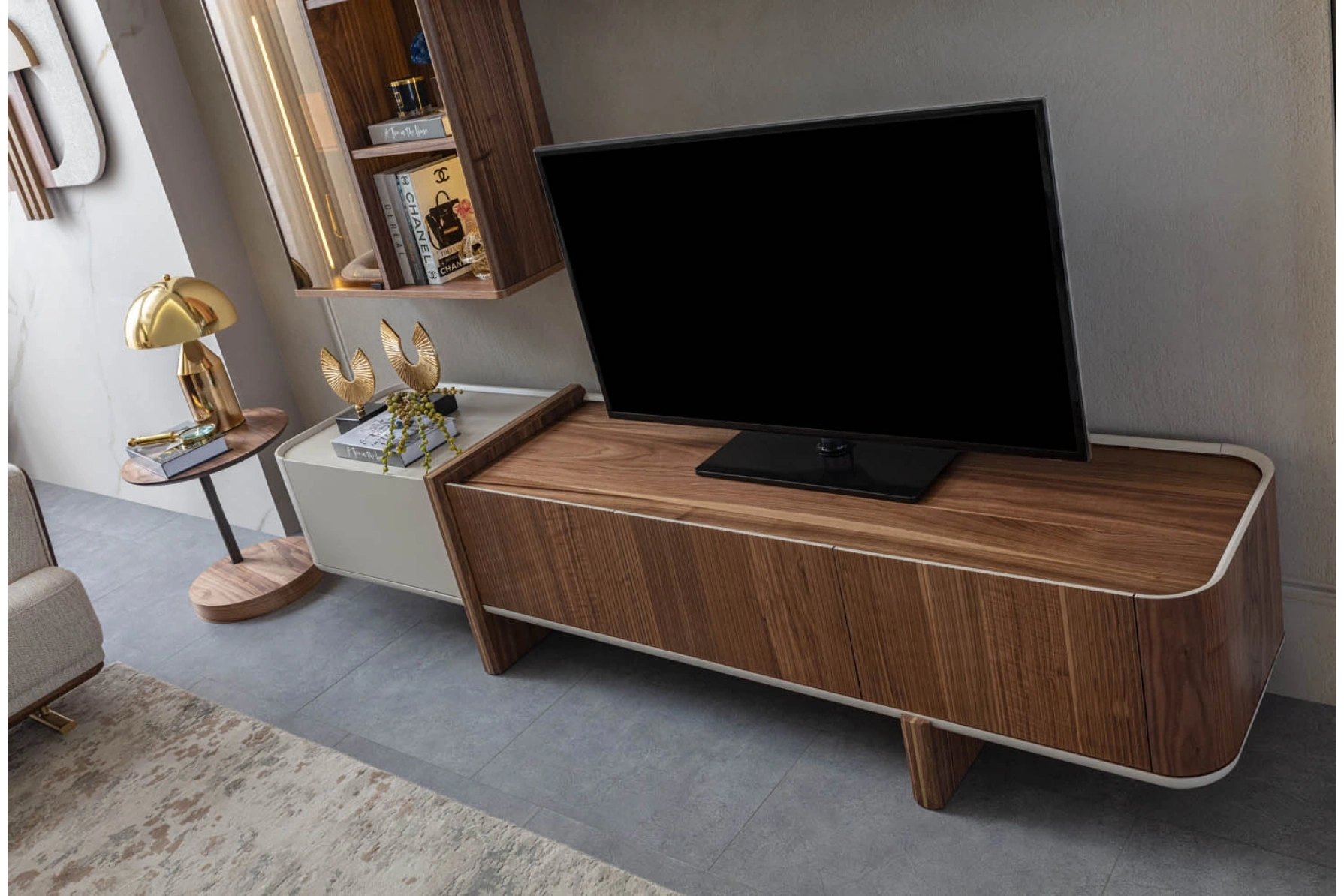 SOHO TV  ÜNİTESİ