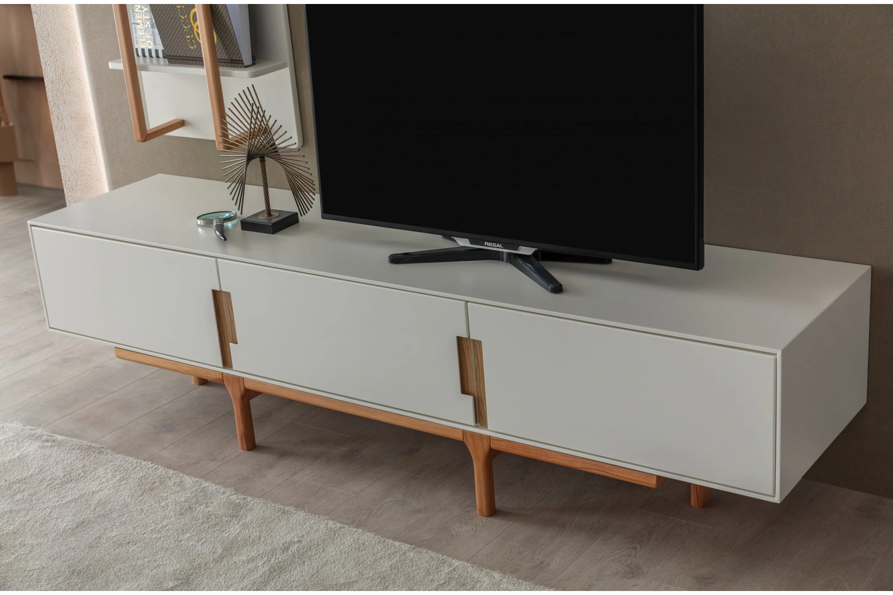 AURA TV ÜNİTESİ