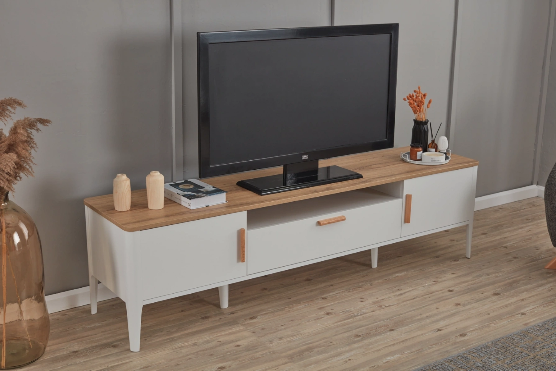 TENA TV ÜNİTESİ