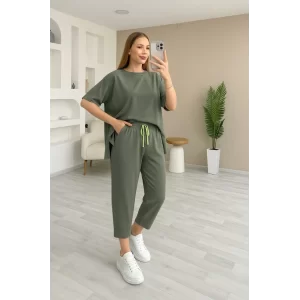 Kadın Kısa Kollu Bisiklet Yaka Viskon Iki Iplik Bluz Ve Pantolon Ikili Takım