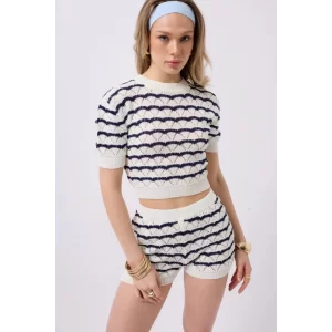 Örgü Detay Çizgili Crop Bluz