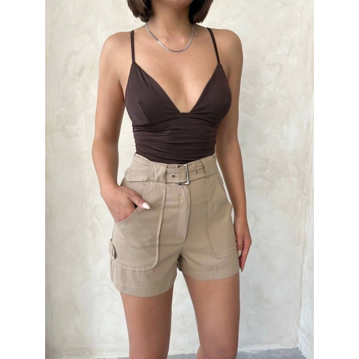 Kemer detaylı gabardin şort bej s25289