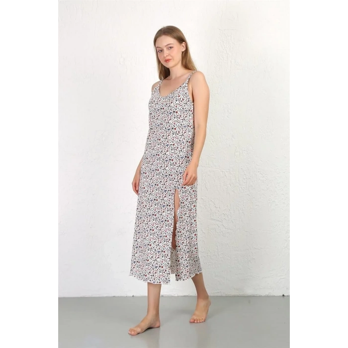 Moda İp Askılı Uzun Yırtmaçlı Penye Gecelik Beyaz
