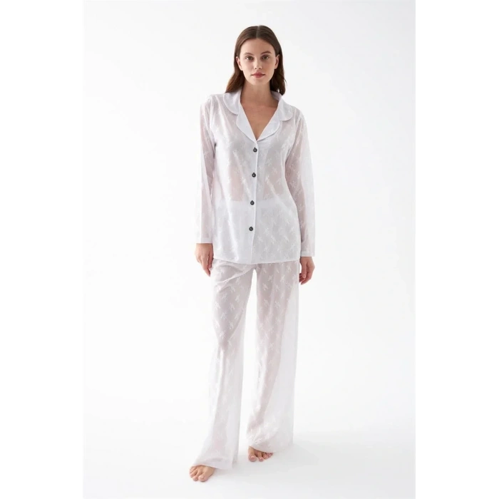 Moda Kadın Beyaz Şeffaf Jakar Düğmeli Pijama Takımı