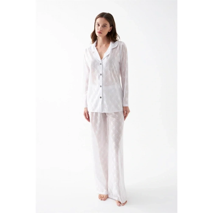 Moda Kadın Beyaz Şeffaf Jakar Düğmeli Pijama Takımı