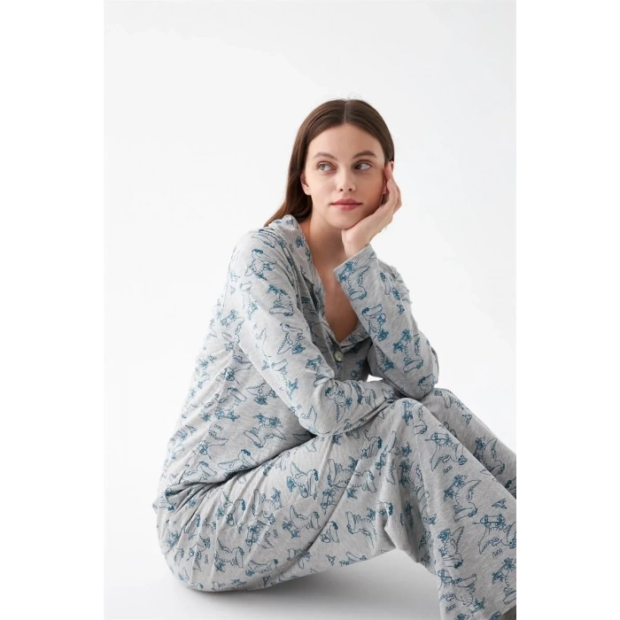 Moda Kadın Gri Desenli Düğmeli Pamuklu Pijama Takımı