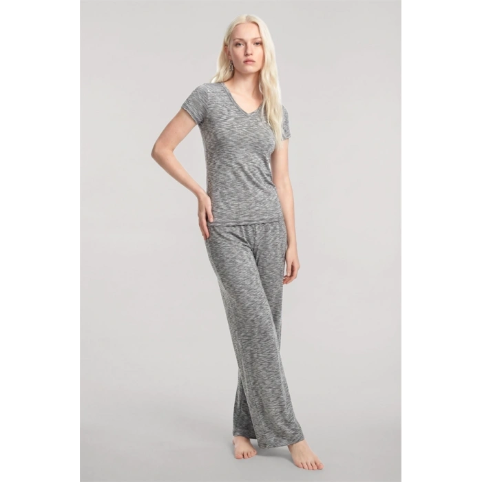 Moda Kadın Gri Melanj Yumuşak Dokulu Minimal V Yaka Üst Basic Günlük Şık Bluz