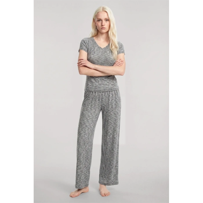 Moda Kadın Gri Melanj Yumuşak Dokulu Minimal V Yaka Üst Basic Günlük Şık Bluz