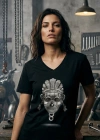 Festival-Totenkopf mit V-Ausschnitt Schwarzes T-Shirt